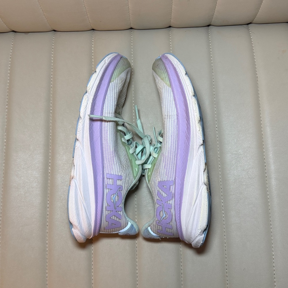 HOKA Clifton 9 Sneakers Size 5MD White / Mint / Lavender - Picture 10 of 12